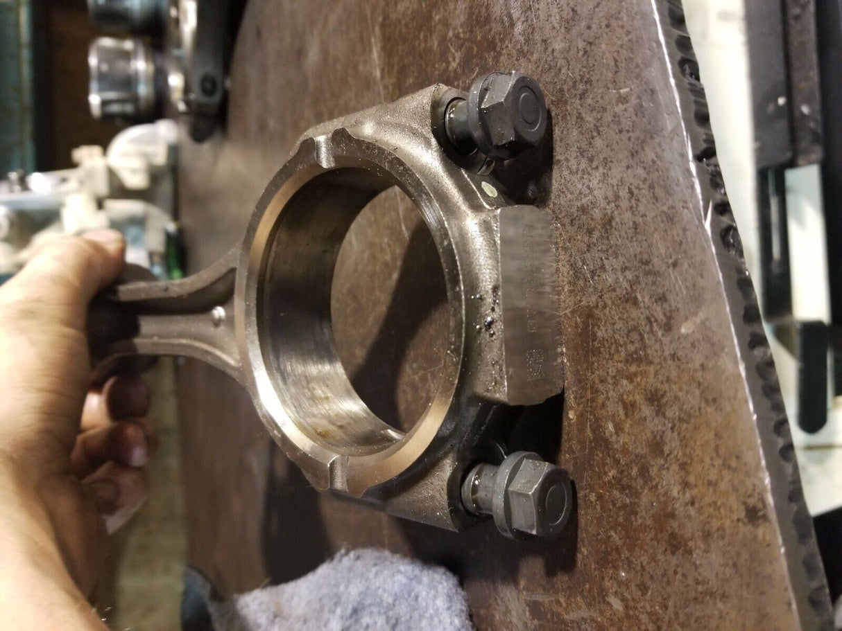 98062797 2011-2016 DURAMAX TURBO DIESEL 6.6 CONNECTING ROD LML