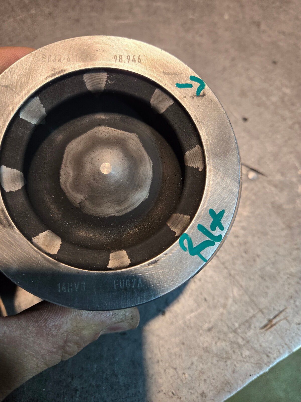 bc3q-6110-bf 6.7 Powerstroke Piston and Wristpin Used BC3Z-6108-D