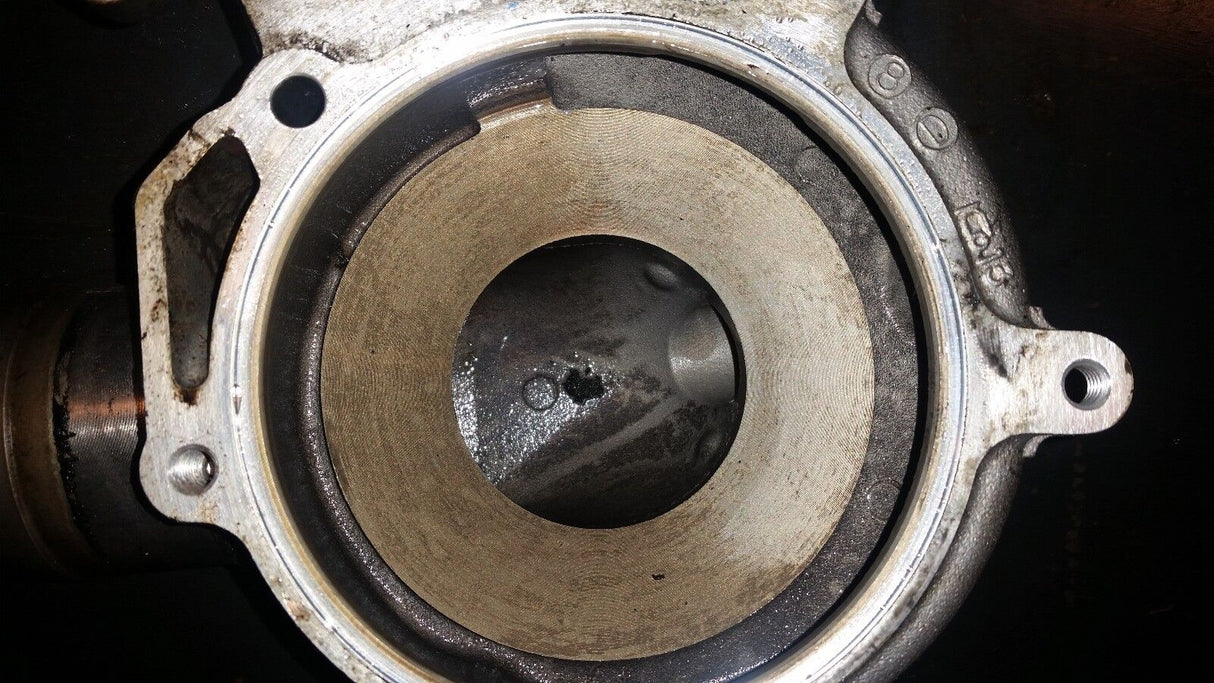 011 012 2011-2015 LML GMC Sierra Duramax Diesel Water Pump Housing 12637105