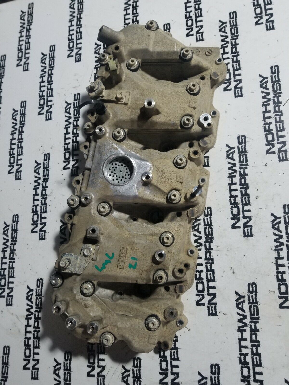 2011-2015 DURAMAX 6.6 6.6L DIESEL LML VALVE COVER & SPACER LH DRIVER