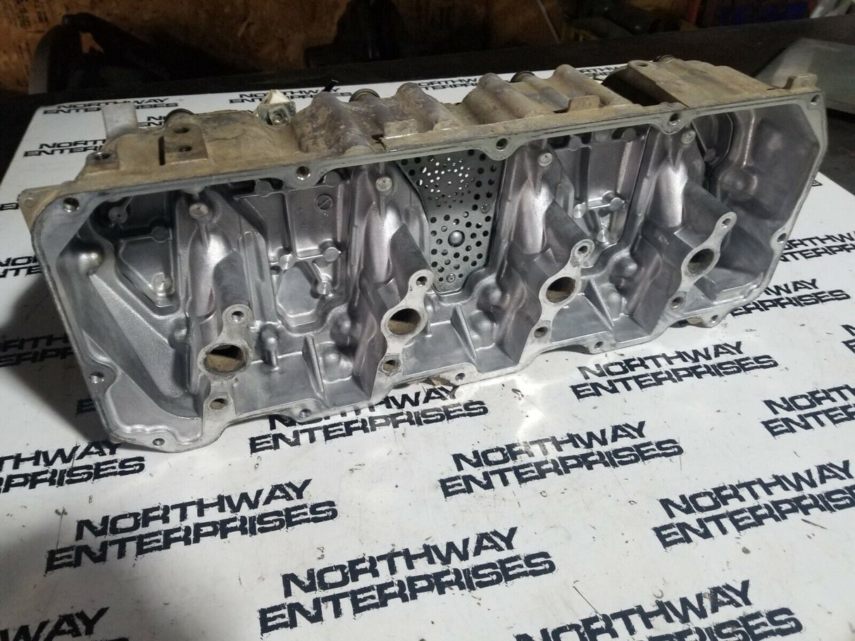 2011-2015 DURAMAX 6.6 6.6L DIESEL LML VALVE COVER & SPACER LH DRIVER