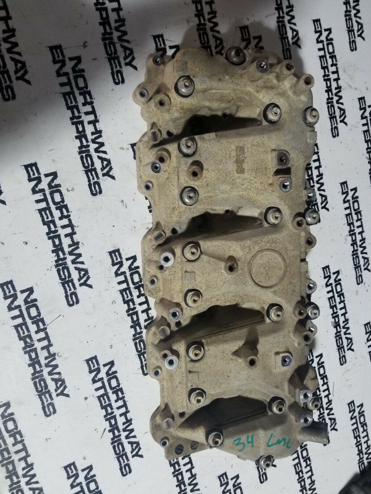 2011-2015 DURAMAX 6.6 6.6L DIESEL LML VALVE COVER & SPACER LH DRIVER