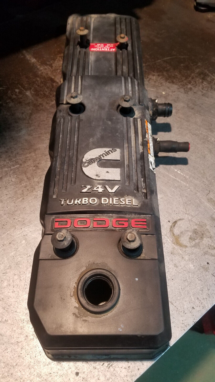 Dodge Ram 5.9L Cummins USED VALVE COVER ASSEMBLY 2005-07 4931453 4931454 REM21