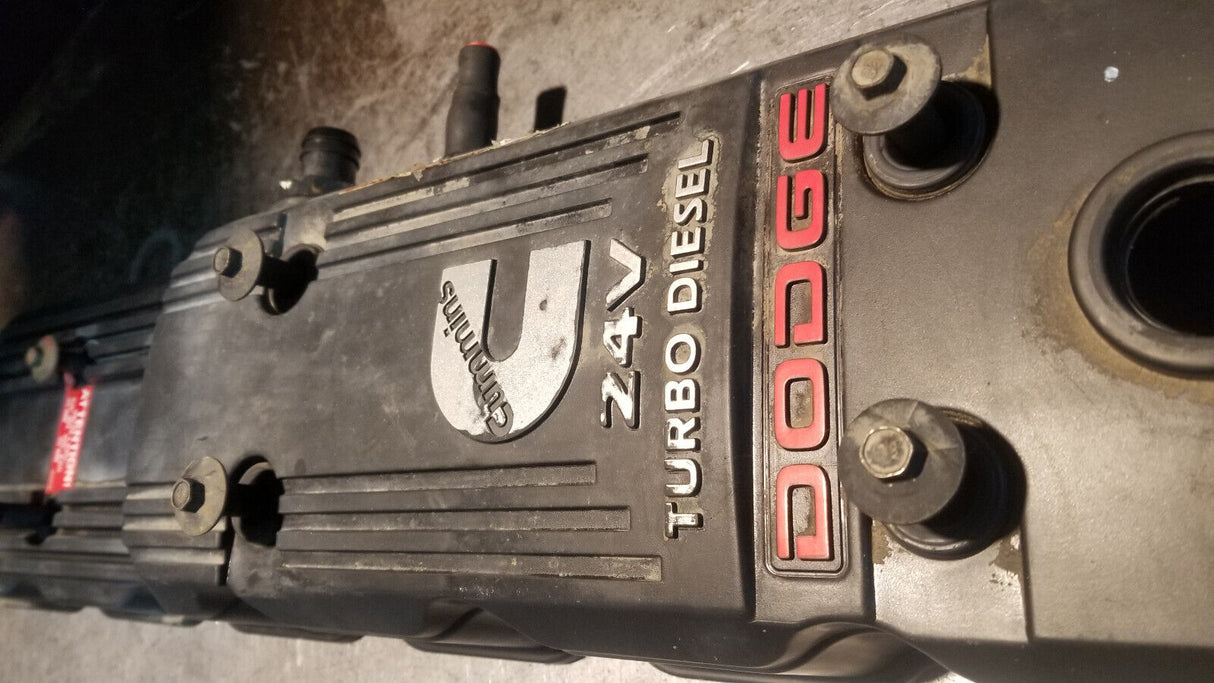 Dodge Ram 5.9L Cummins USED VALVE COVER ASSEMBLY 2005-07 4931453 4931454 REM21