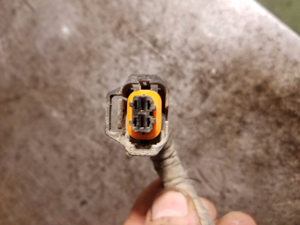 07-10 2007 -2010 6.6L Duramax Engine Wire Harness Pigtail 2 Wire 2 Pin Injector