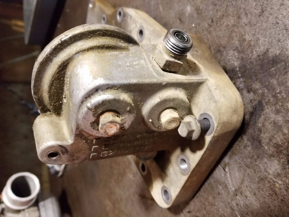 2011 CUMMINS 6.7L 6.7 OIL FILTER HOUSING OIL COOLER ADAPTER 5285028