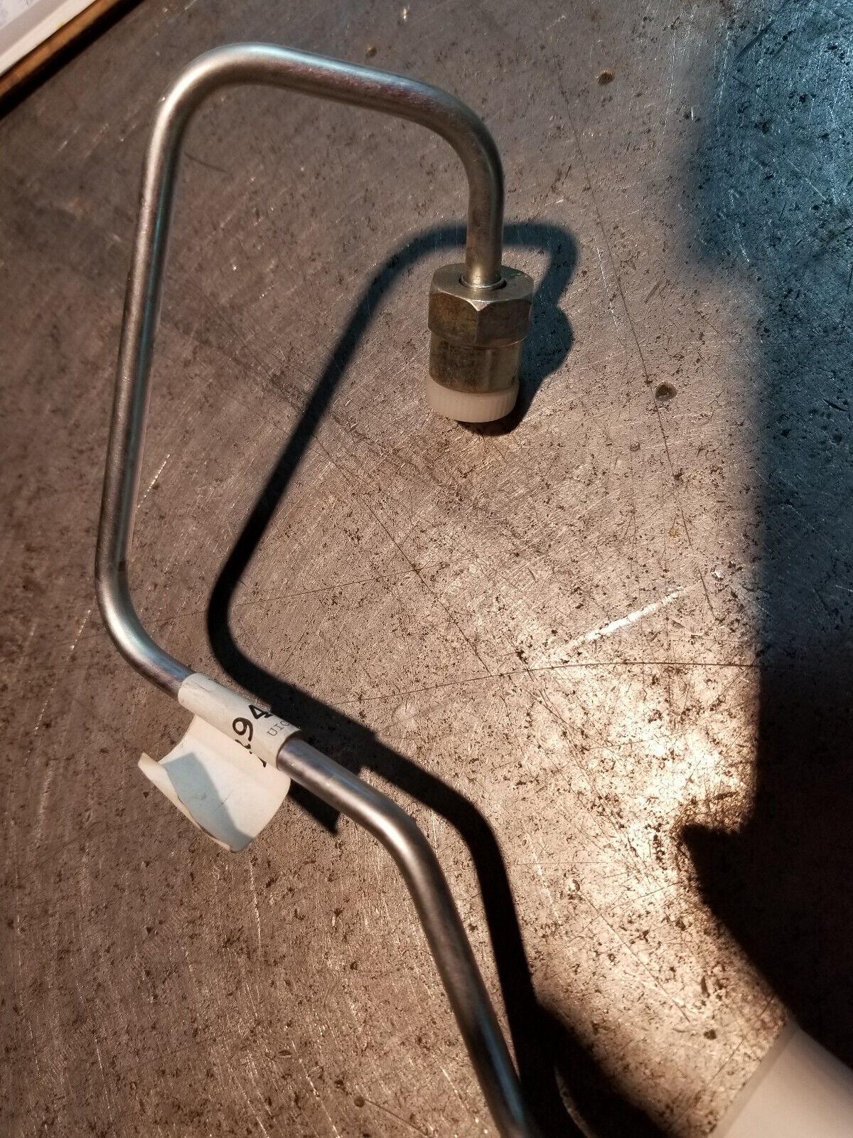 JOHN DEERE FUEL INJECTION LINE AR94198