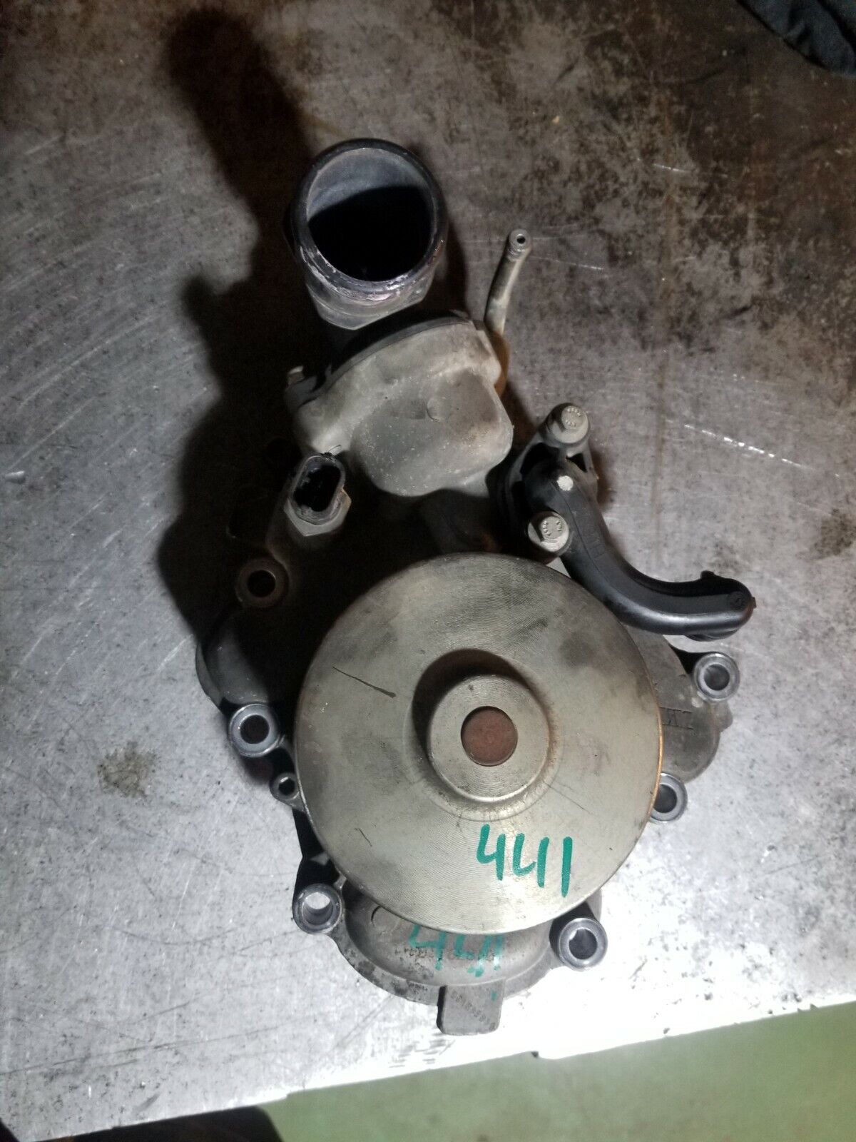 68211202AA 3.0L ECODIESEL USED WATER PUMP