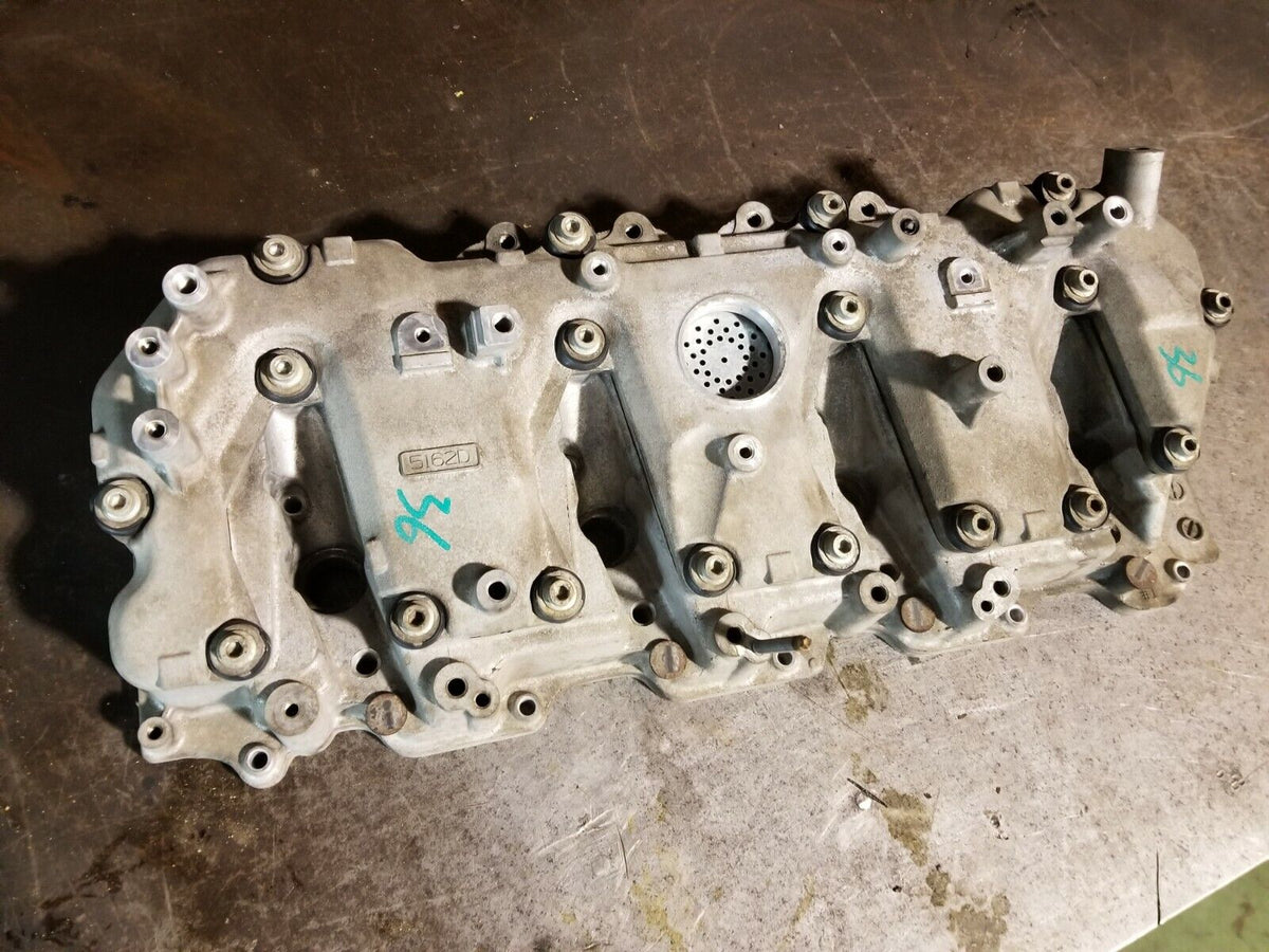 2011-2015 DURAMAX 6.6L DIESEL LML VALVE COVER LH DRIVER 12640380 12642769 re36