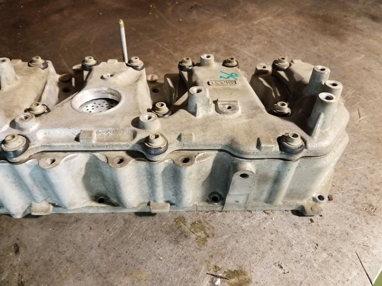 2011-2015 DURAMAX 6.6L DIESEL LML VALVE COVER LH DRIVER 12640380 12642769 re36