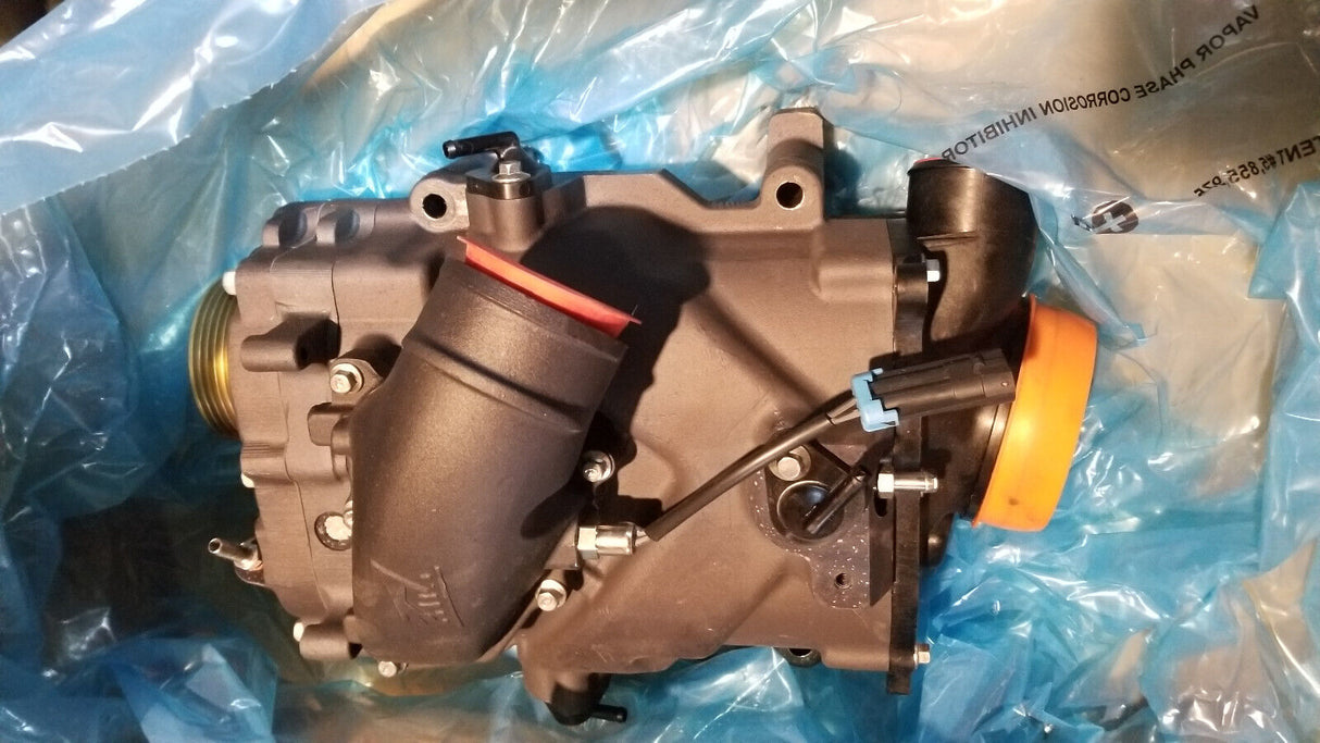 Mercury Verado 2.6L 350HP Supercharger Assembly 8M0102453