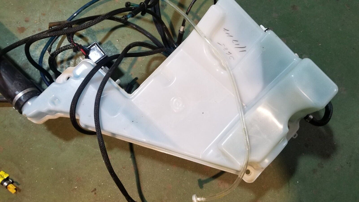 5009441 EVINRUDE 300HP G2 OIL TANK ASSEMBLY 0357907