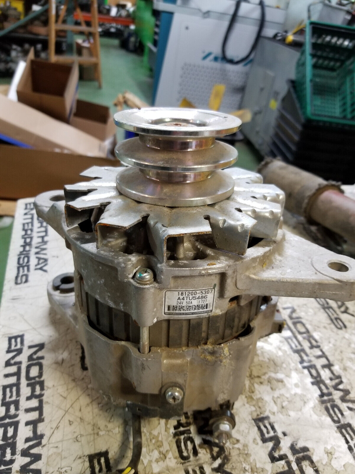 MITSUBISHI 181200-5307 ALTERNATOR A4TU5486 24V 50A