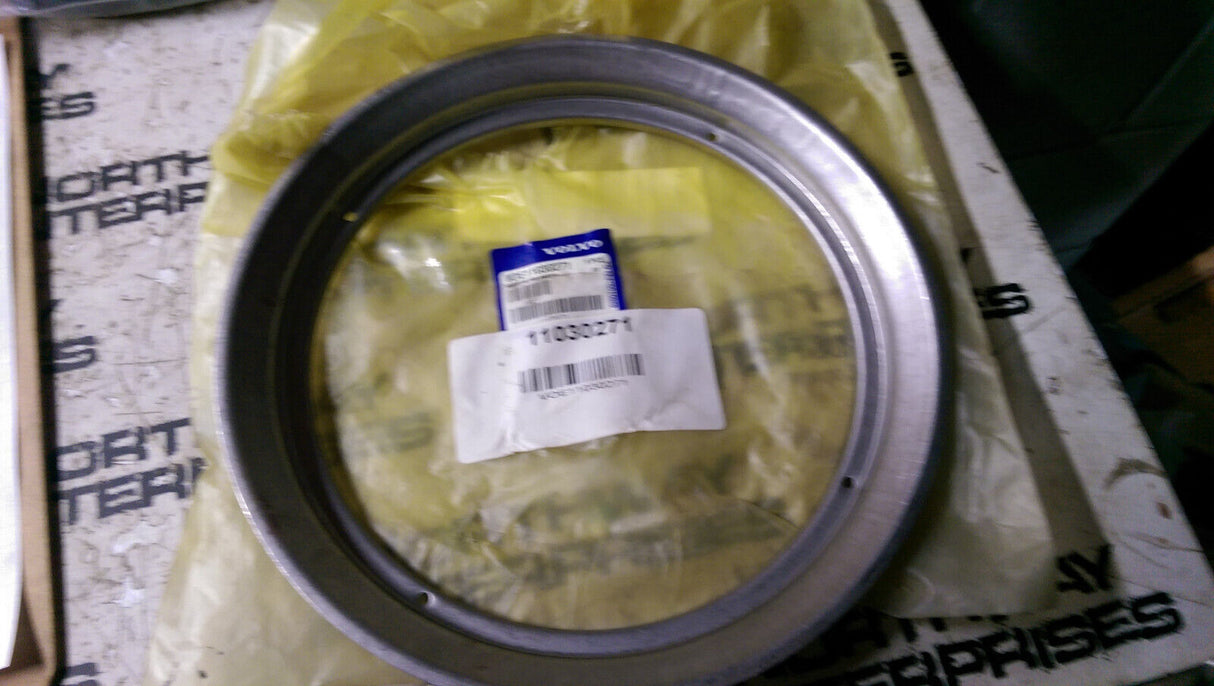 VOLVO DEFLECTOR RING VOE11030271 11030271