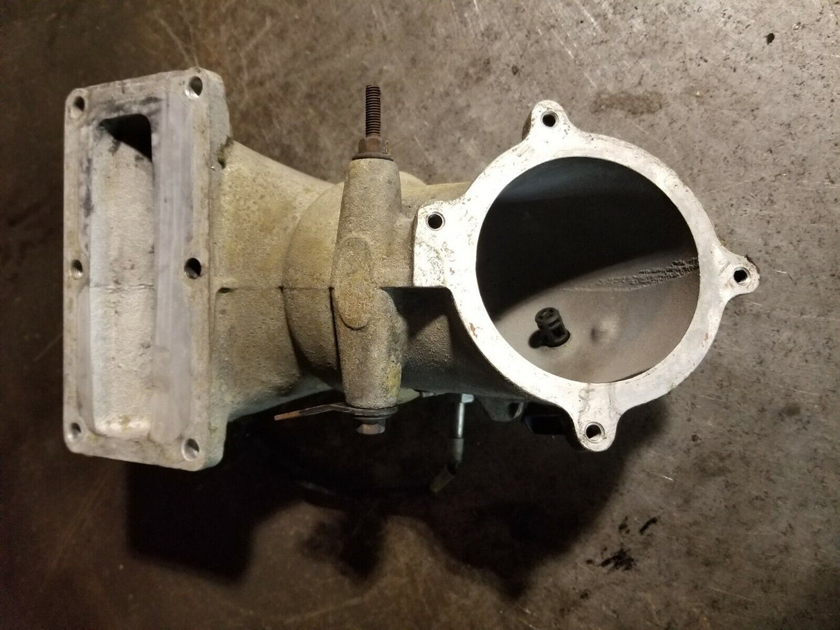 4935703 6.7 6.7l Cummins Intake Horn egr intake horn