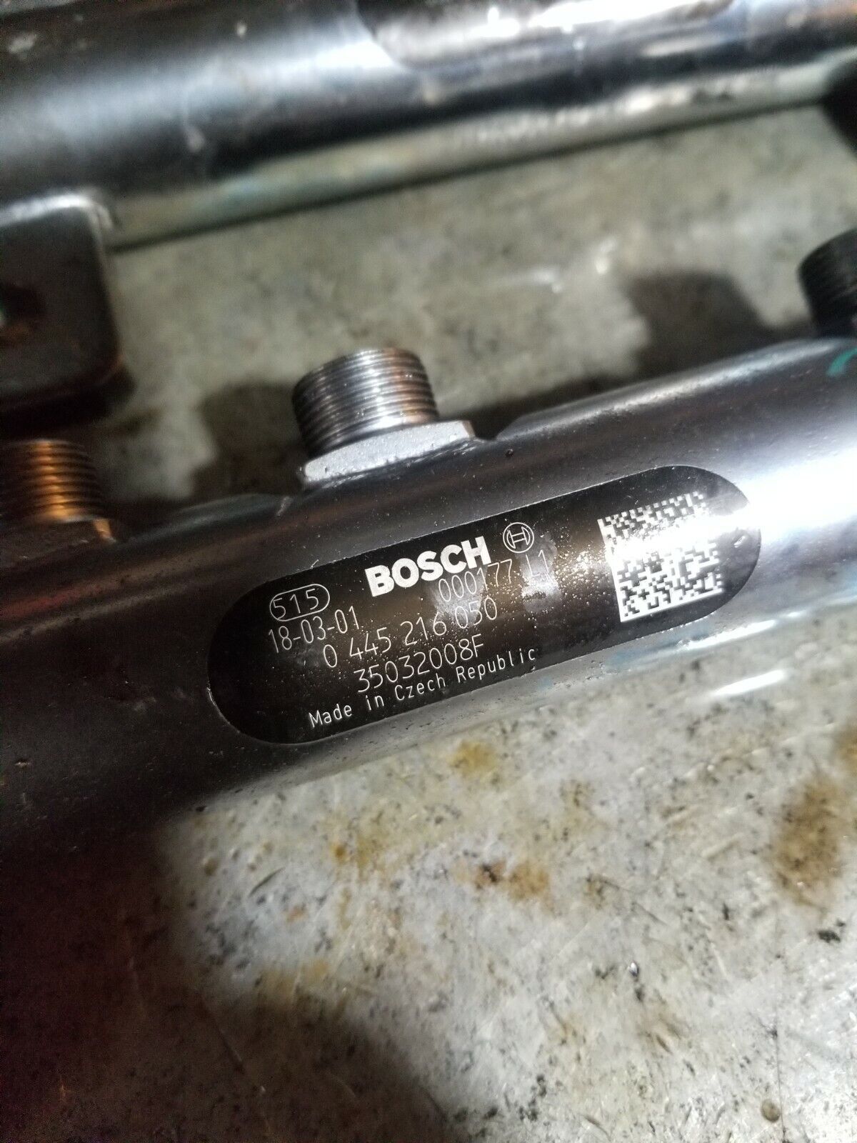 2014-2019 3.0L EcoDiesel FUEL RAILS 0445216050 0445216044 0281006209