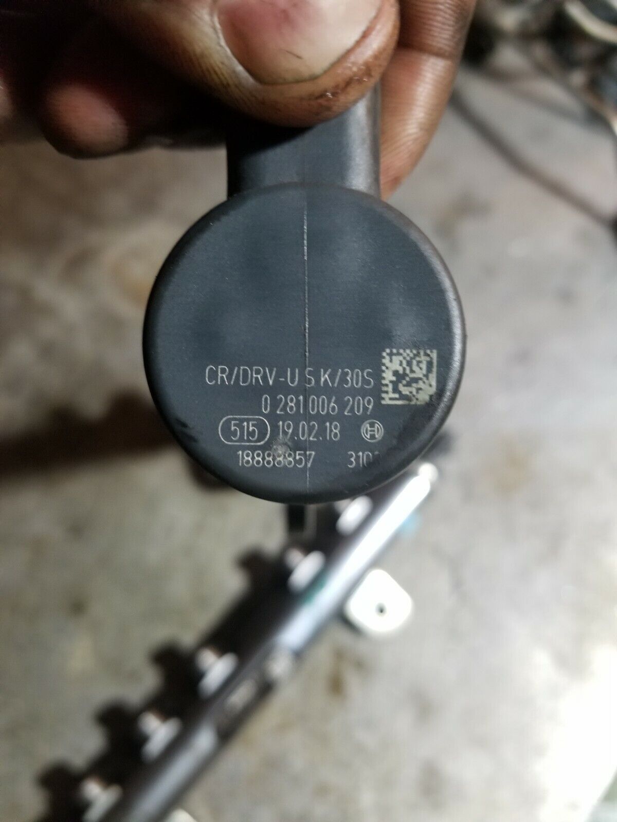 2014-2019 3.0L EcoDiesel FUEL RAILS 0445216050 0445216044 0281006209