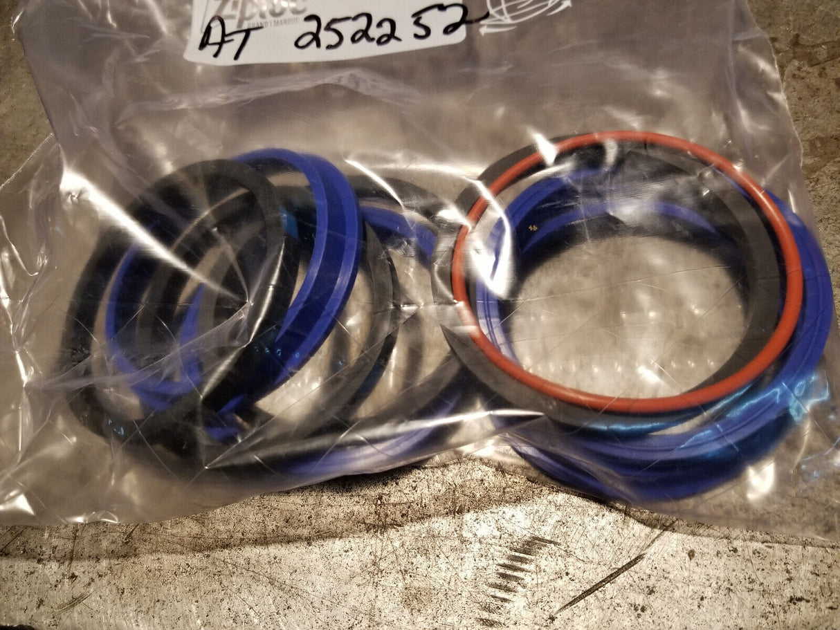 JOHN DEERE SEAL KIT AT252252