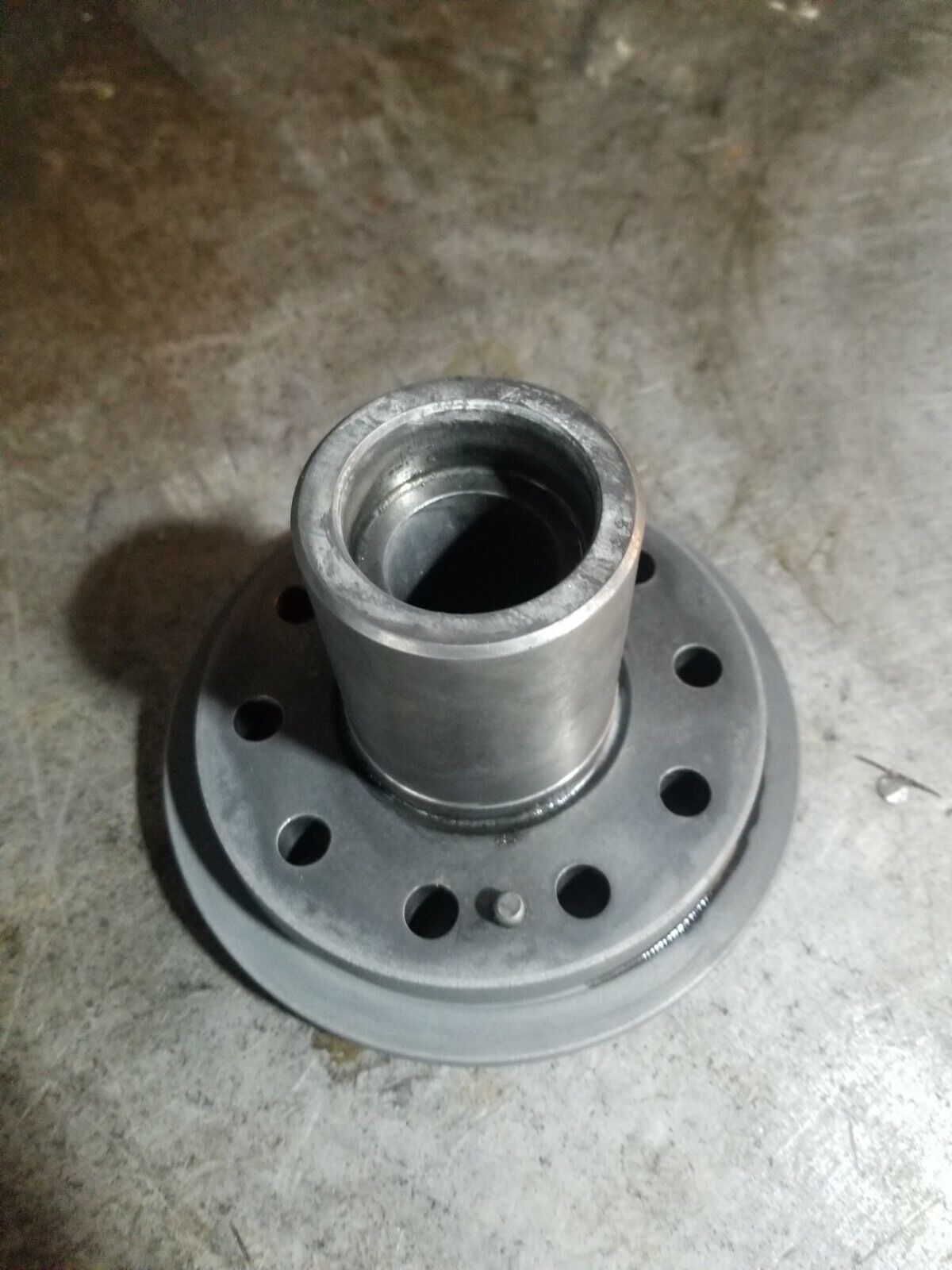 International vt275 4.5l Rear Crankshaft Adapter