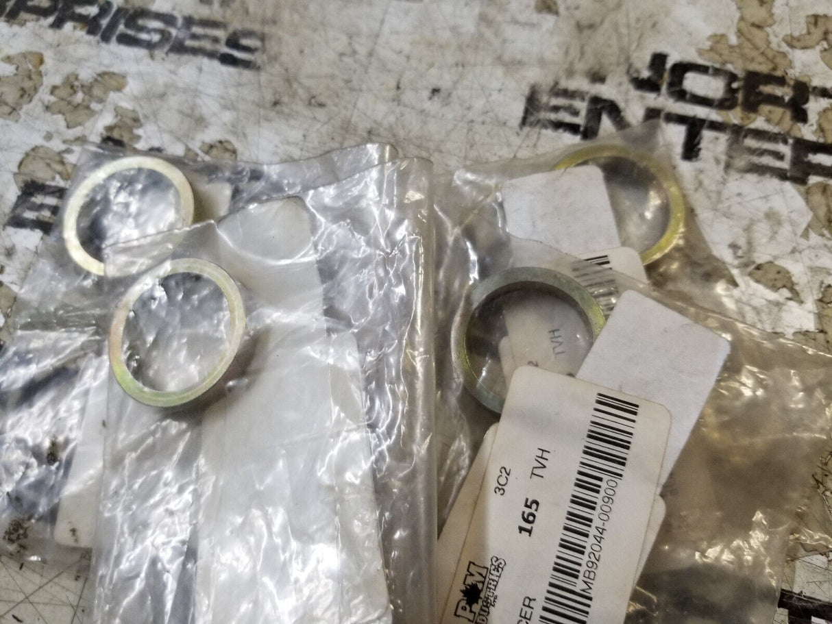 LOT OF 4PC - MB92044-00900 9204400900 : Spacer For Mitsubishi & Caterpillar