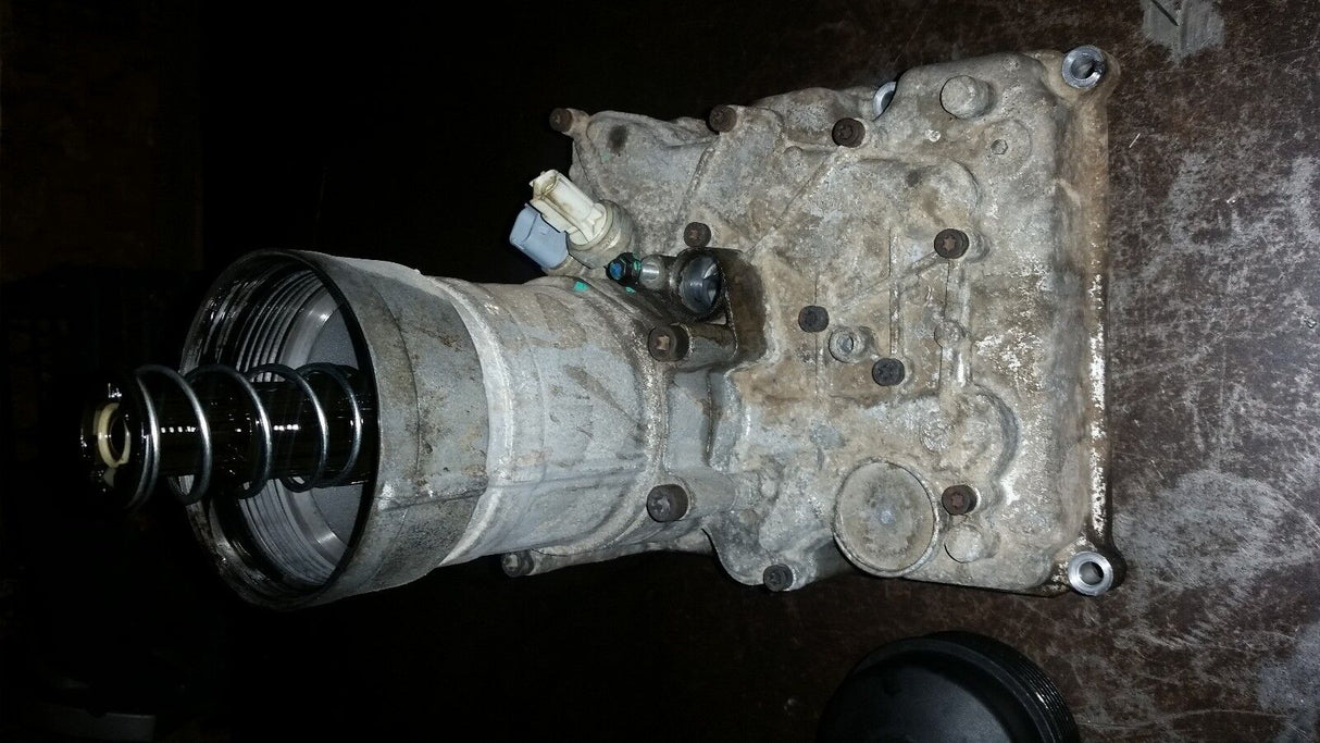 6.4 Powerstroke Turbo Diesel 6.4L Oil Cooler oil filter P1855840C96 1846635C3