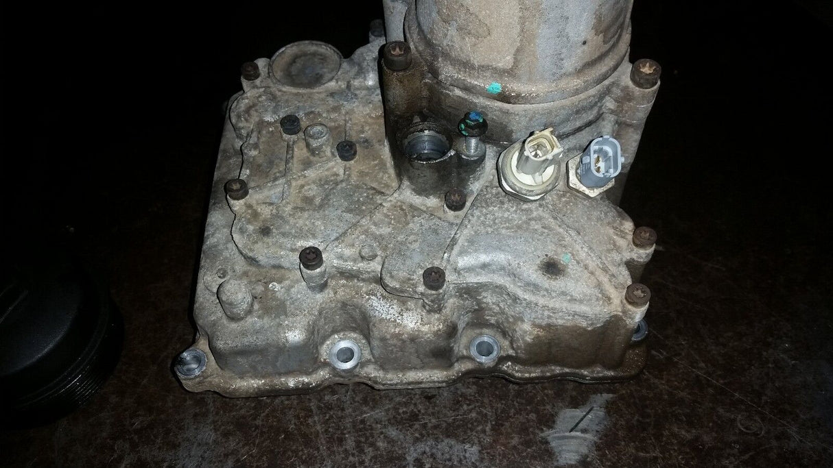 6.4 Powerstroke Turbo Diesel 6.4L Oil Cooler oil filter P1855840C96 1846635C3