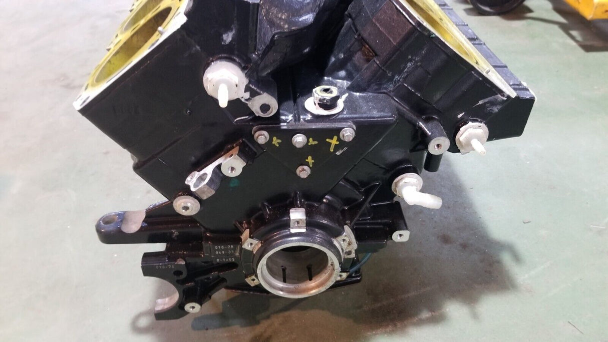 5010296 Johnson Evinrude 300HP G2 ENGINE CRANKCASE BLOCK