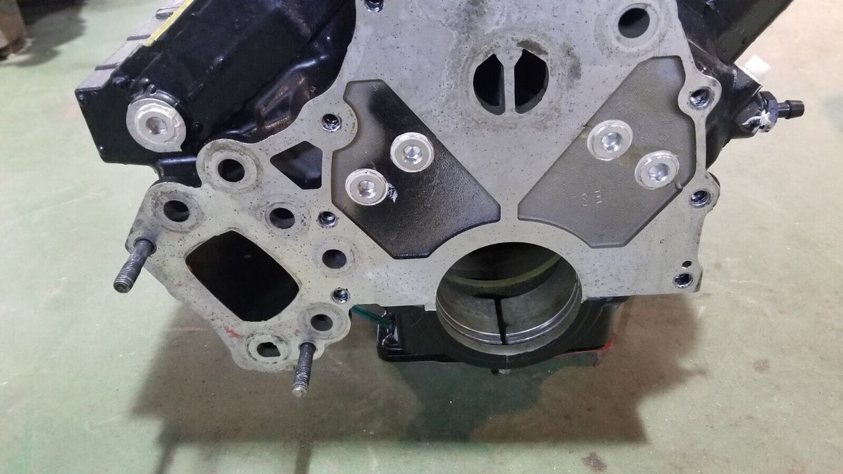 5010296 Johnson Evinrude 300HP G2 ENGINE CRANKCASE BLOCK