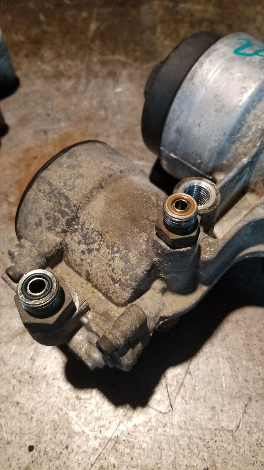 1844576C92 Engine Oil and Fuel Filter Housing Ford F250 F350 Super Duty 6.0l