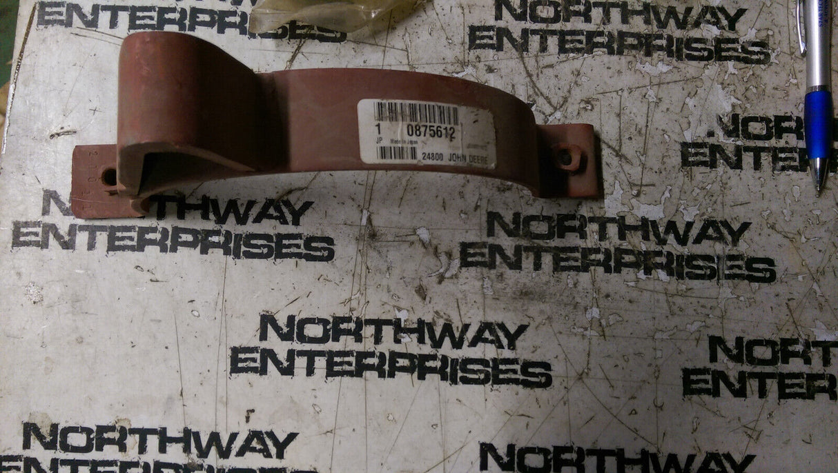 0875612 JOHN DEERE HALF CLAMP
