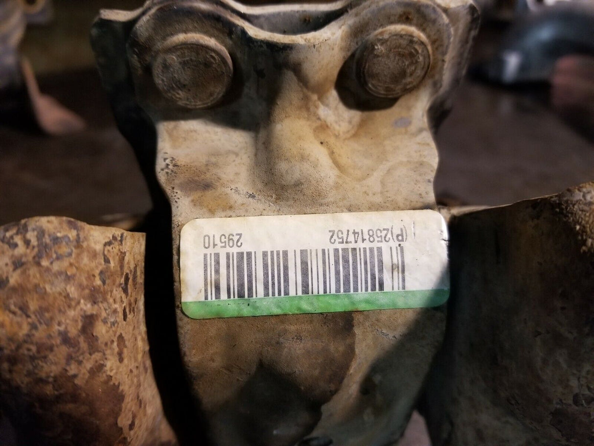 2011-15 DURAMAX DIESEL MOTOR ENGINE MOUNTS 25814752 25814754 r266