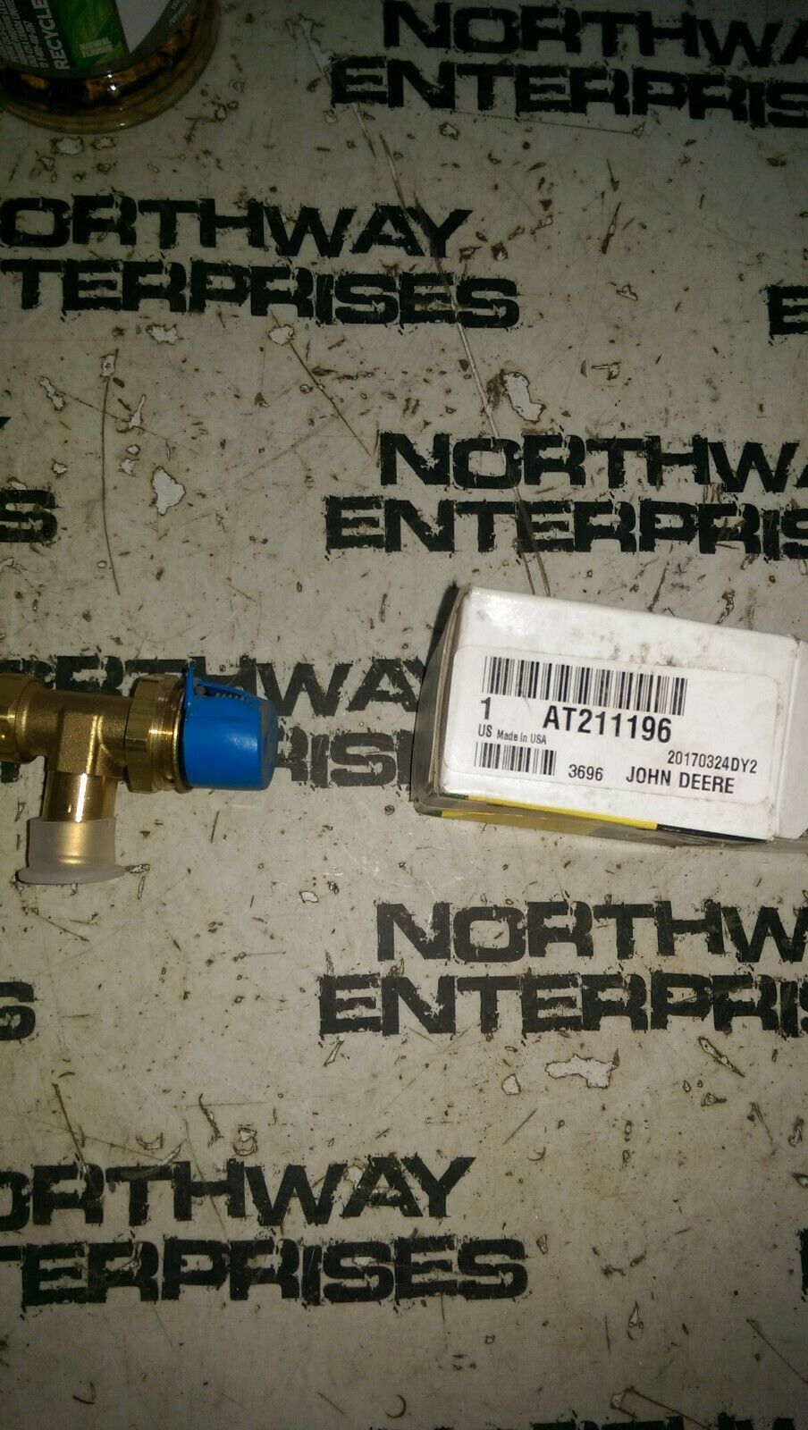 Genuine John Deere AT211196 Drain Valve