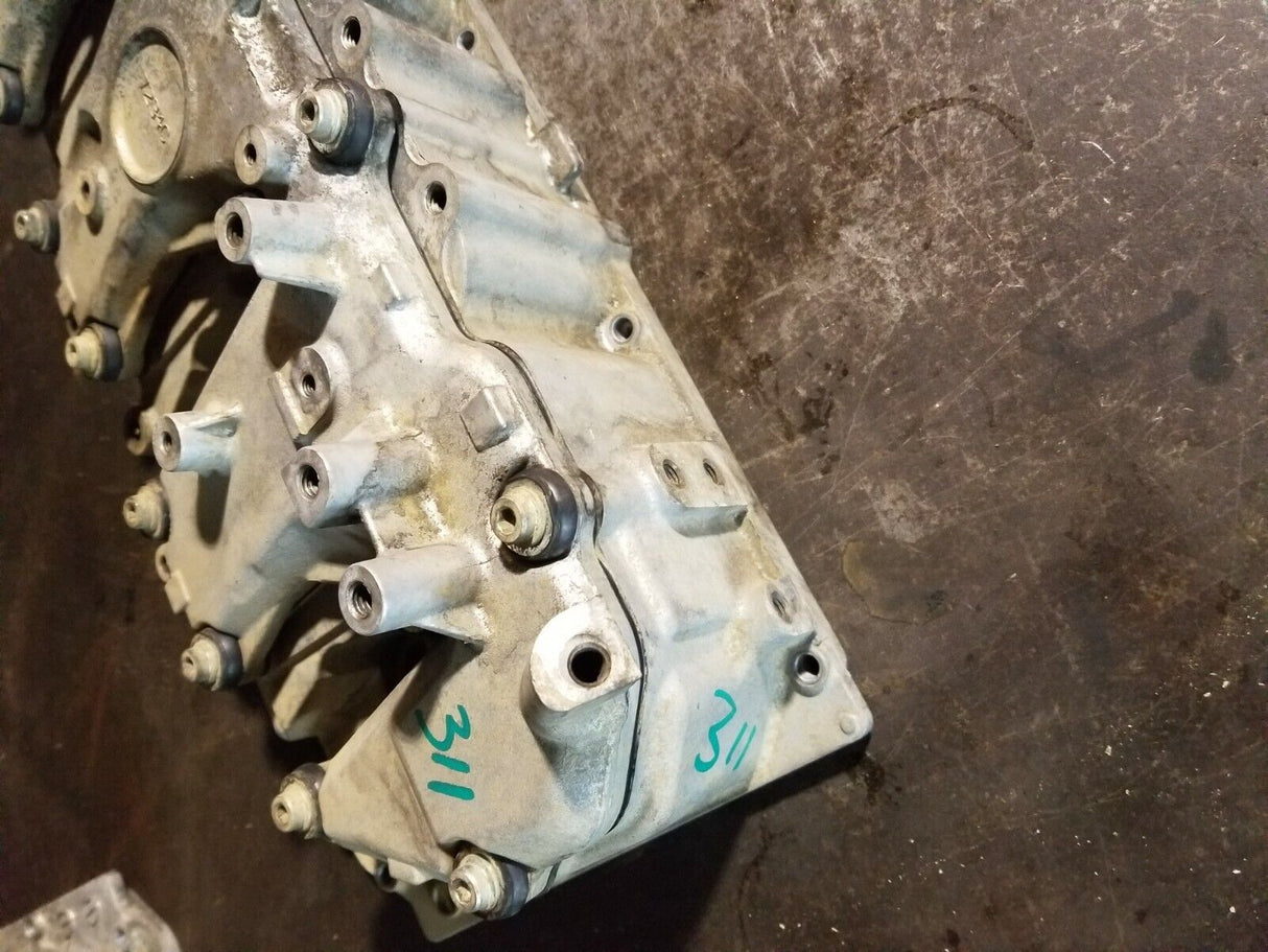 2011-2015 DURAMAX 6.6 6.6L DIESEL LML VALVE COVER & SPACER RH PASSENGER r311