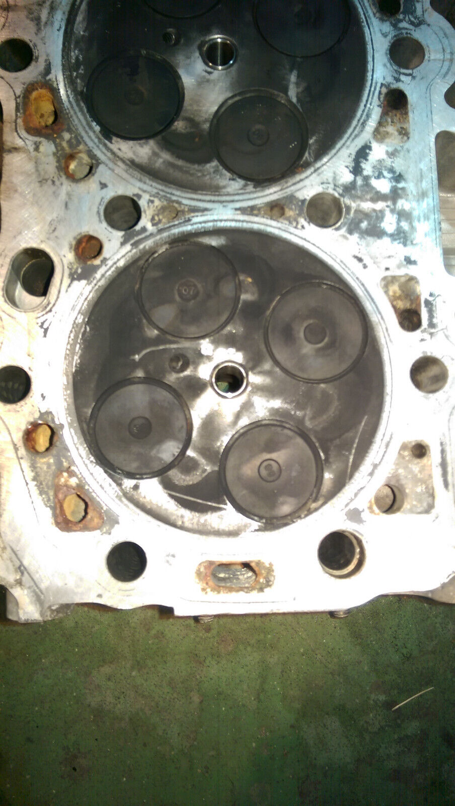 97779578 97320788 01-04 2001-04 LB7 DURAMAX 6.6 6.6L LH Drivers CYLINDER HEAD