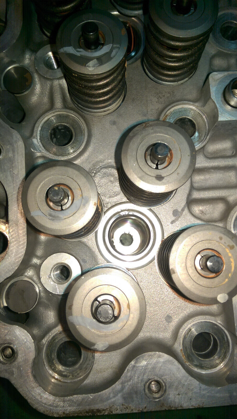 97779578 97320788 01-04 2001-04 LB7 DURAMAX 6.6 6.6L LH Drivers CYLINDER HEAD