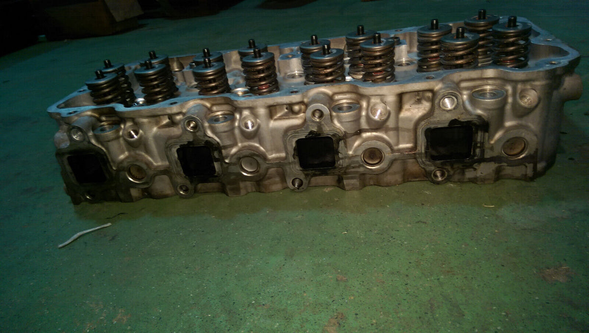 97779578 97320788 01-04 2001-04 LB7 DURAMAX 6.6 6.6L LH Drivers CYLINDER HEAD