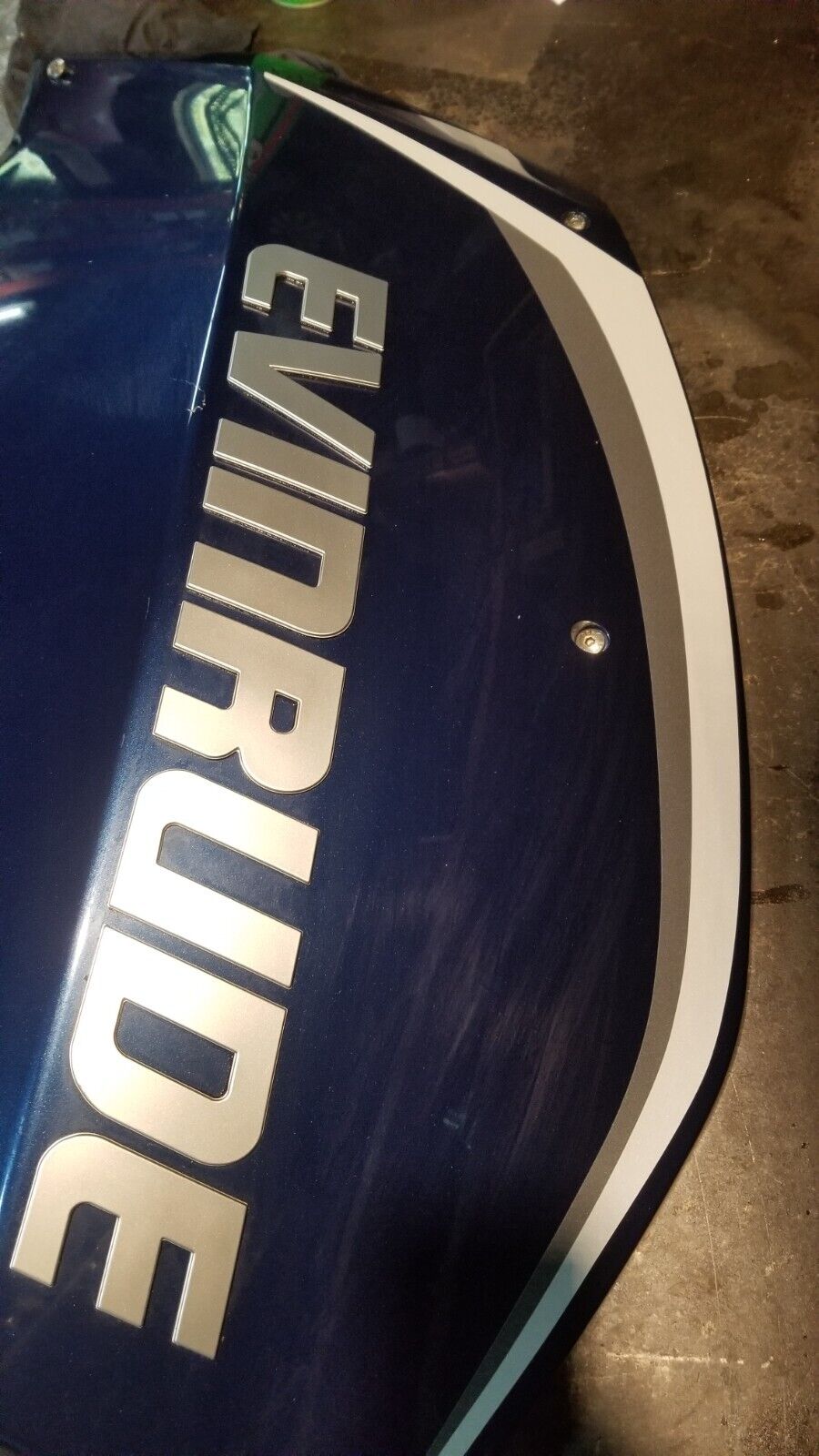 EVINRUDE 2019 300HP G2 COVER ASSEMBLY Orbital Blue STARBOARD 0285883