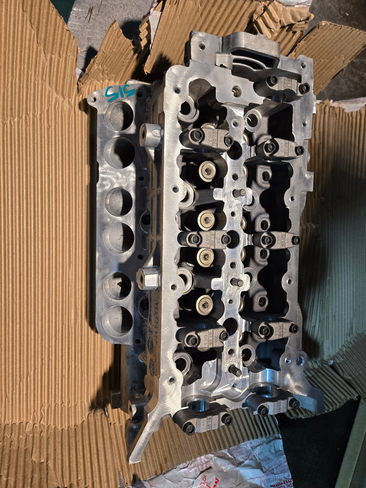 REMAN 3.0L ECODIESEL LH DRIVERS SIDE CYLINDER HEAD RE515 90352085F