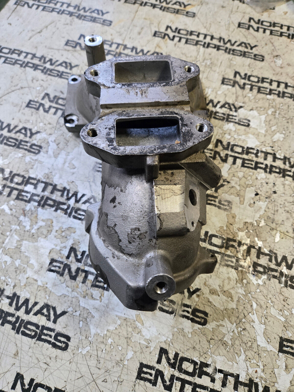 5293508 2013-17 Dodge Ram 6.7 Cummins EGR Intake Horn Manifold