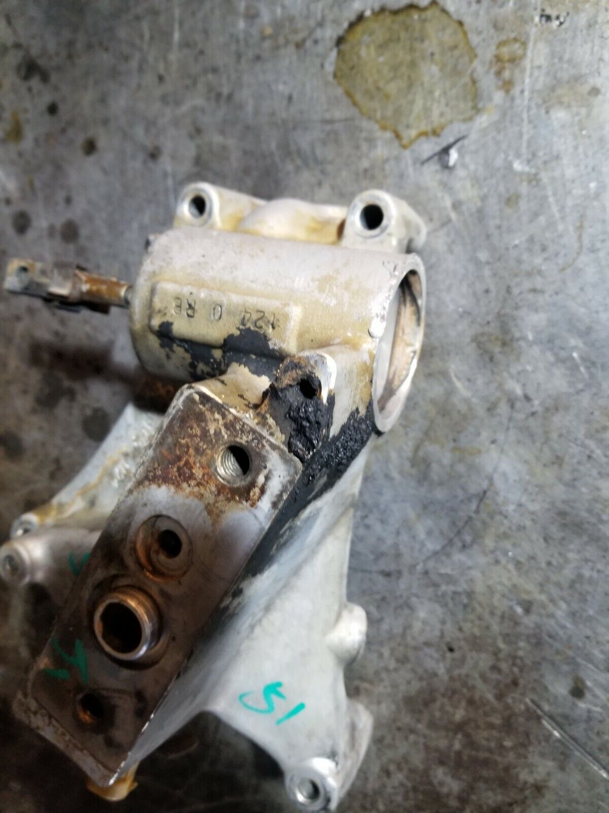 99.5-03 Ford 7.3 7.3L Powerstroke Diesel EBV Turbo Pedistal