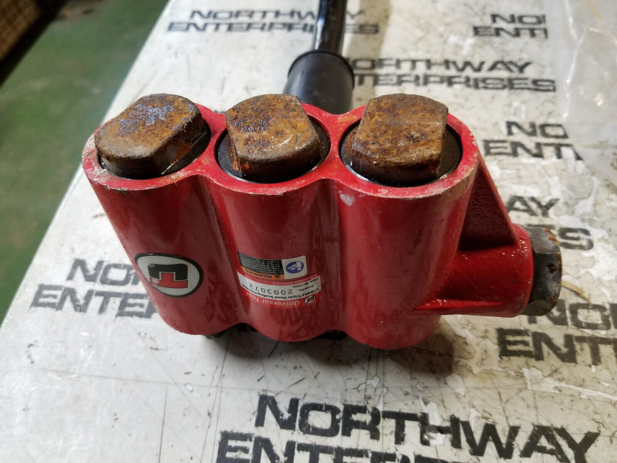 UNIVERSAL TOOL UT8603 Triple Head Scaling Hammer RE0324
