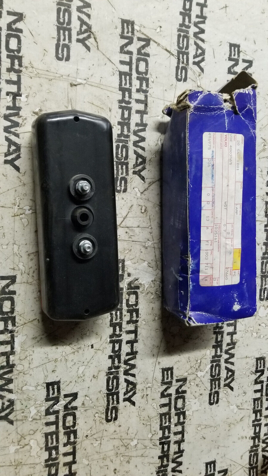 VOLVO 4803565 VOE4803565 LIGHT