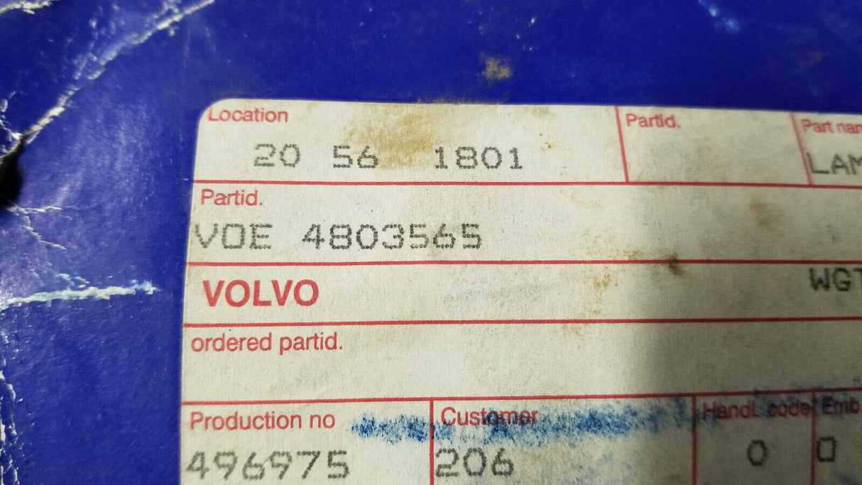 VOLVO 4803565 VOE4803565 LIGHT