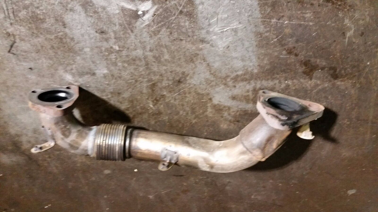 2008-2010 2009 GMC SIERRA 6.6 DURAMAX LMM DIESEL EXHAUST CROSSOVER PIPE 98066019