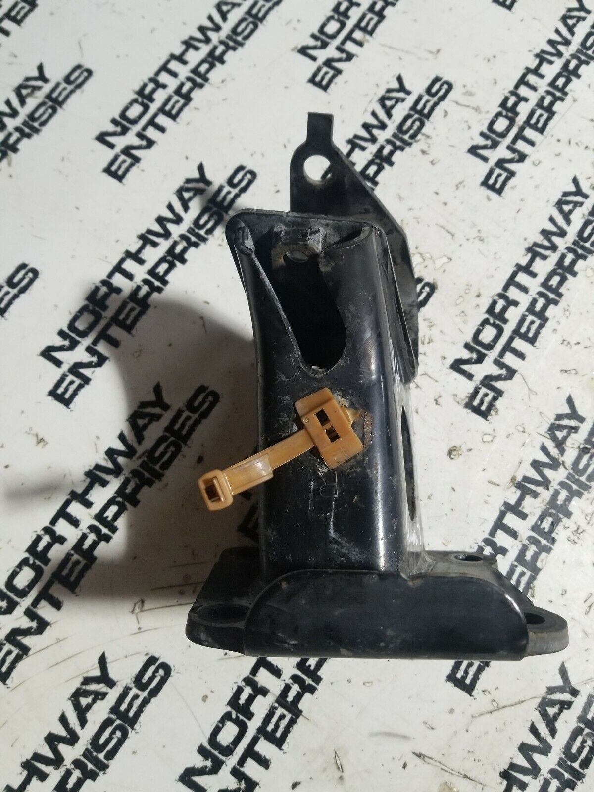 11232EZ50A Nissan CUMMINS Titan XD 5.0L Diesel Engine Mount PASSENGER Side 16-19