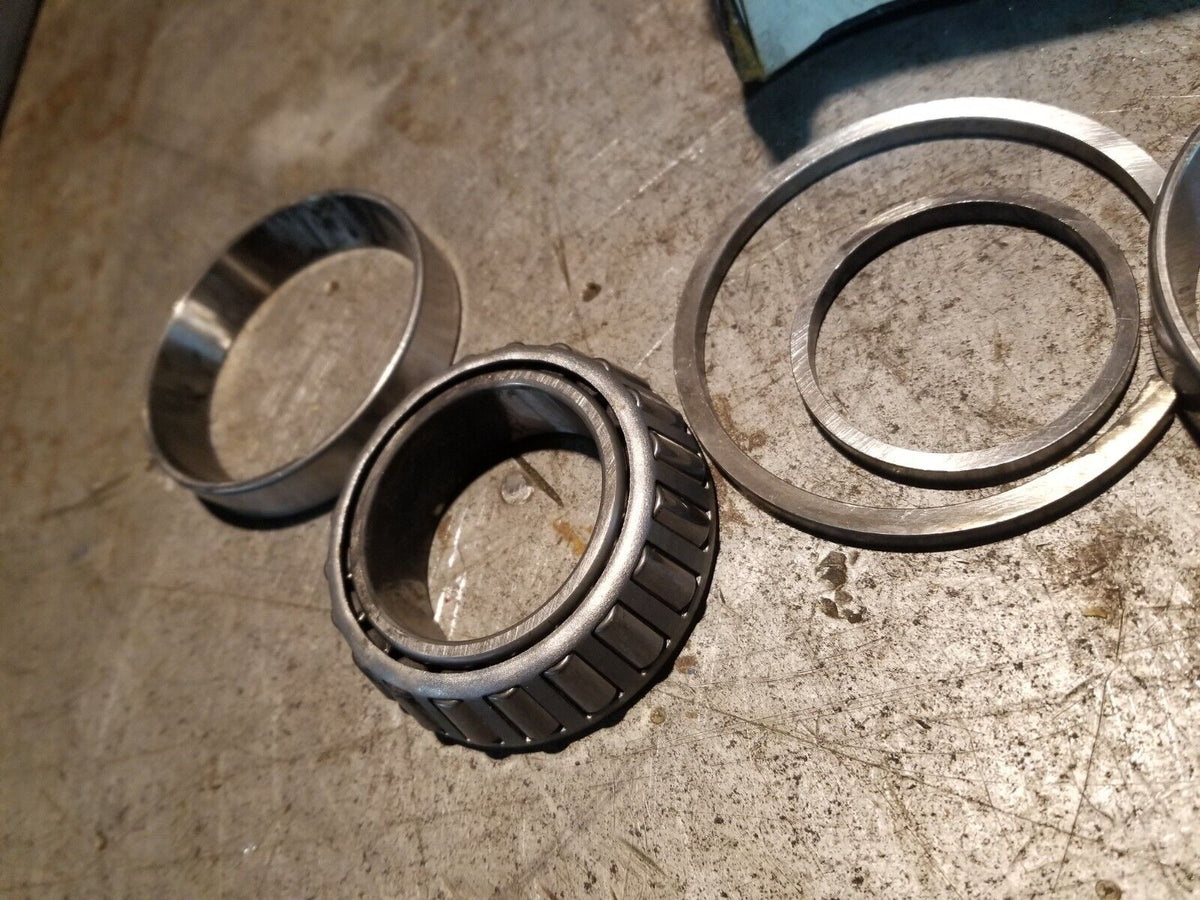 John Deere Tapered Roller Bearing - RE206285