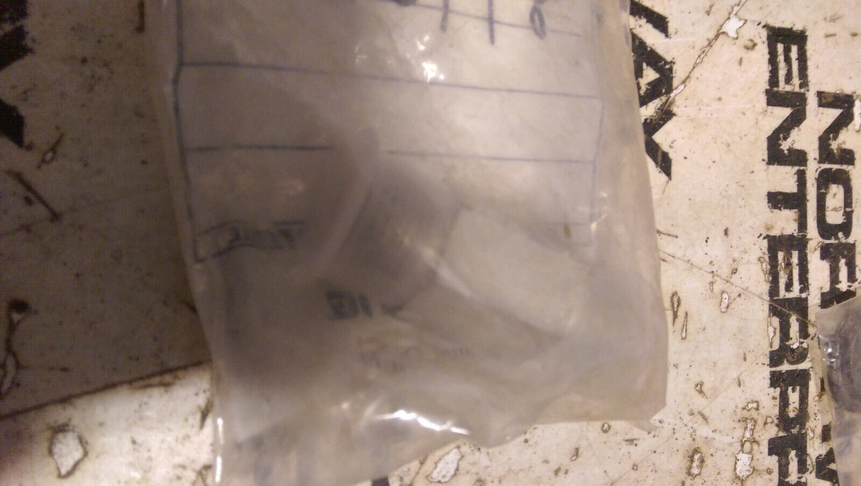 8T-1687 CATERPILLAR CONNECTOR 8T1687