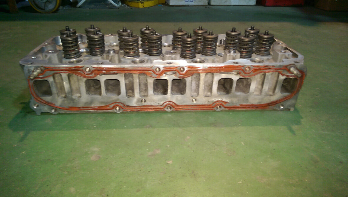 97779578 97320788 01-04 2001-04 LB7 DURAMAX 6.6 6.6L RH PASSENGER CYLINDER HEAD