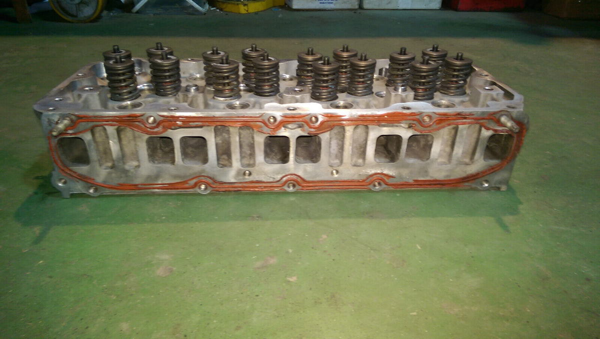 97779578 97320788 01-04 2001-04 LB7 DURAMAX 6.6 6.6L RH PASSENGER CYLINDER HEAD