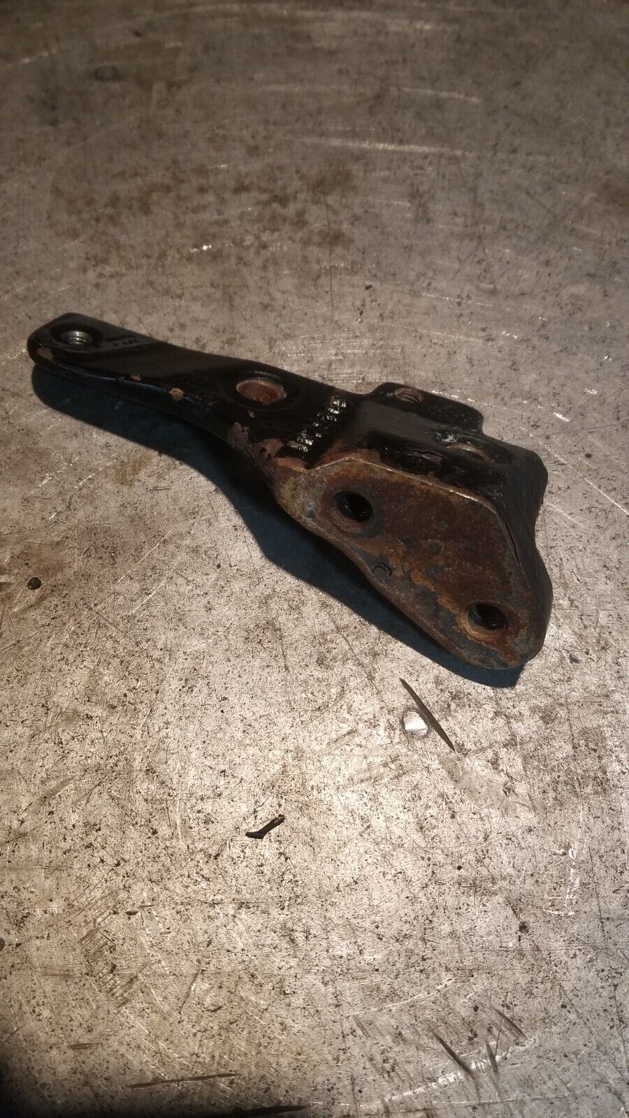 3945201 Dodge Ram 24v 5.9L Cummins diesel VP44 Injector Pump Brace bracket brace